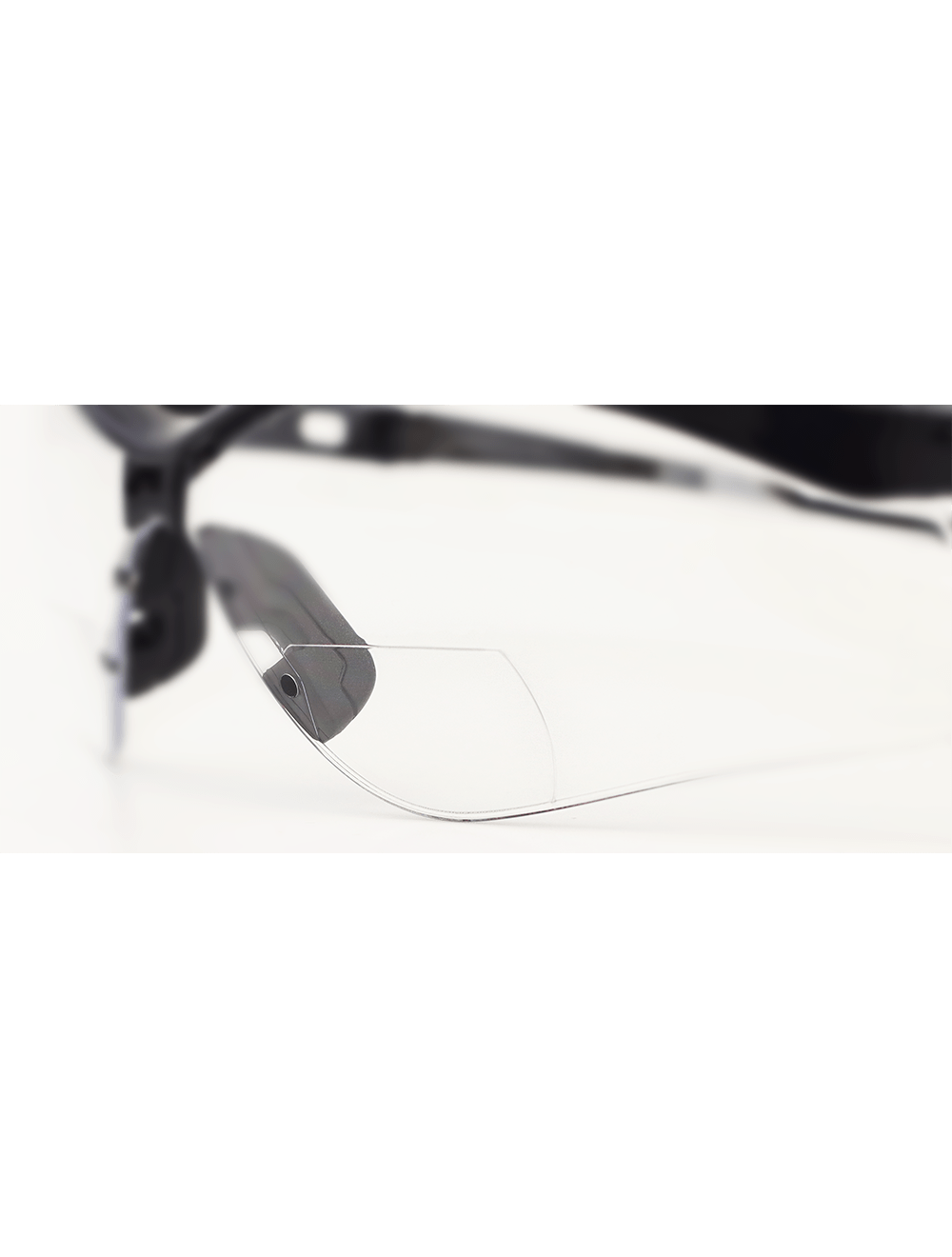 Spearfish® Clear Performance Fog Technology 1.5 Diopter Bifocal Reader Style Lens, Shiny Black Frame Safety Glasses - BH225115PFT