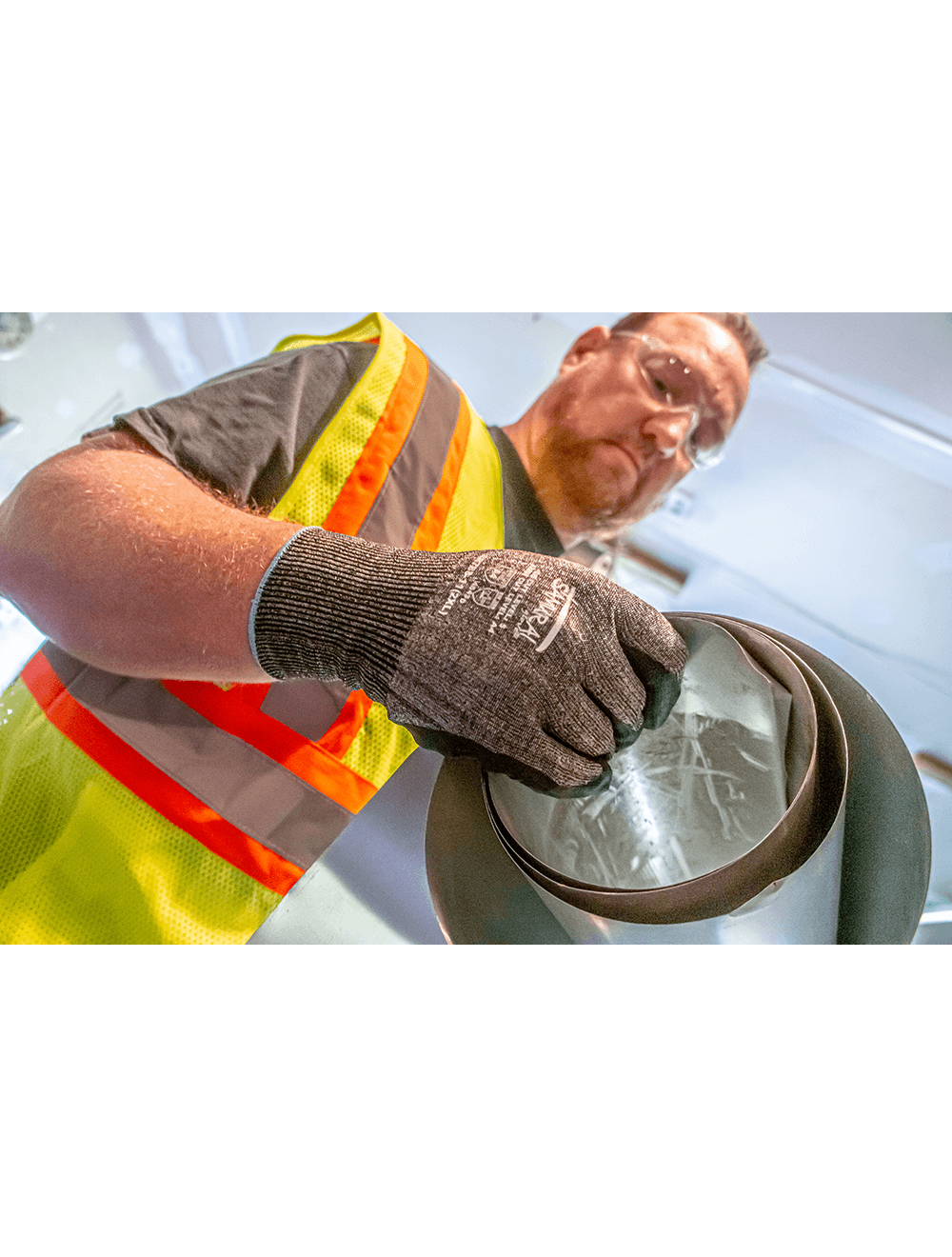 Samurai Glove® Touch Screen Compatible Cut, Abrasion, and Puncture Resistant Gloves - CR788