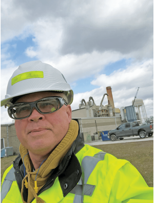 Bullhead Safety™ Head Protection Matte White Graphite Unvented Cap Style Hard Hat With Six-Point Ratchet Suspension - HH-C2-C